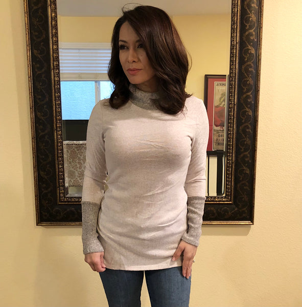 Soft Turtleneck Tunic in Mocha
